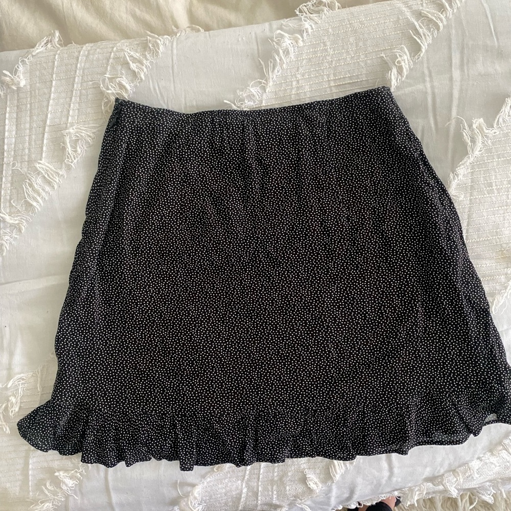 Navy polka dot ruffled mini skirt from Abercrombie